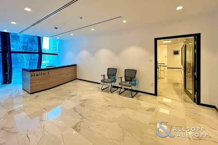 Office for Rent in Business Bay, Dubai - High End | Furnished Office | 3 Parking Spaces