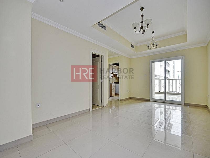 شقة في بناية عالية المكتوم الورقاء 1 الورقاء 2 غرف 45000 درهم 6197964