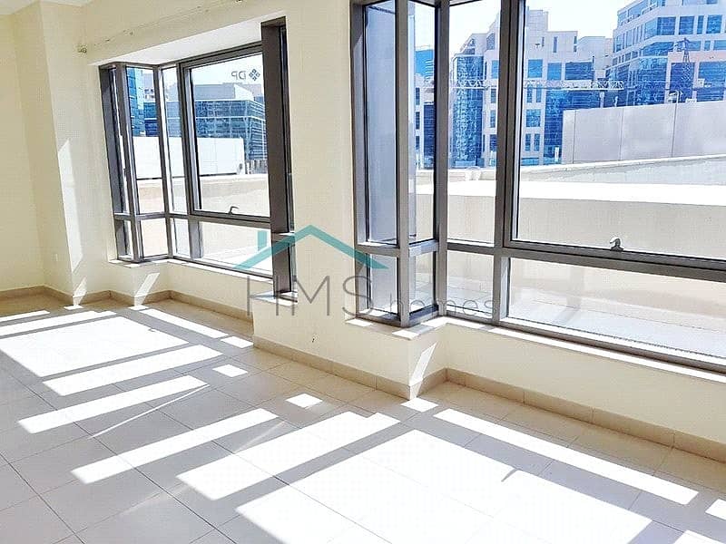 Large Terrace | Available now | Spacious Apartment