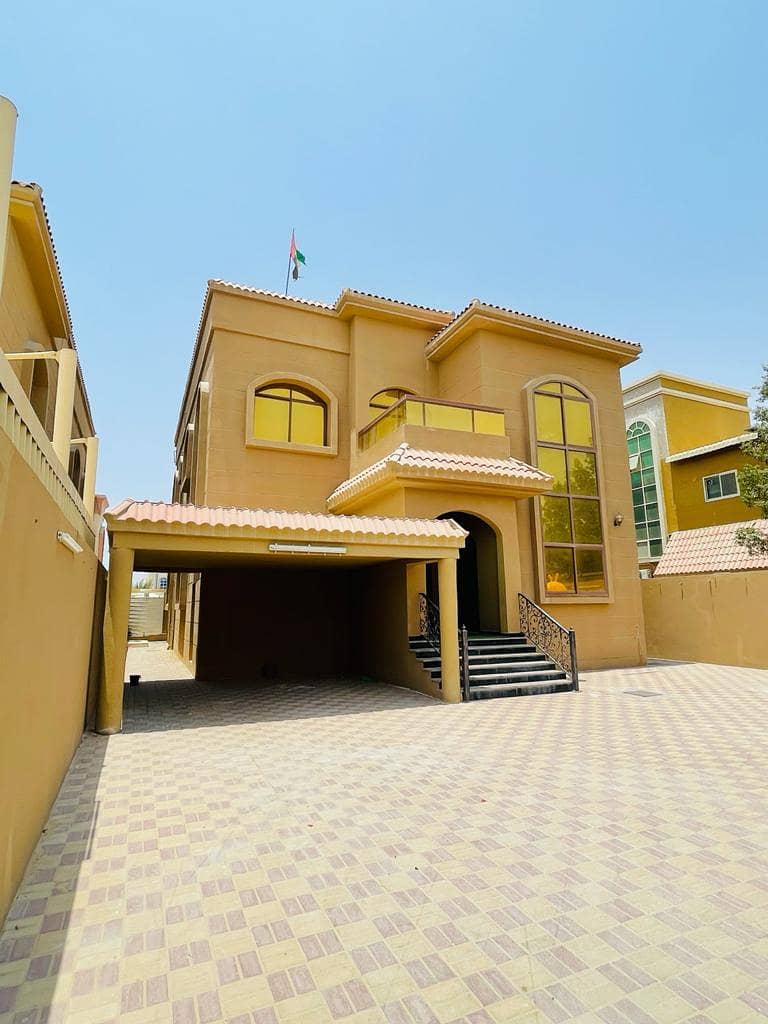 Villa for sale, with electricity and water, in a very excellent location, on the directly adjacent road, Al-Rawda, Ajman, at an attractive and negotia