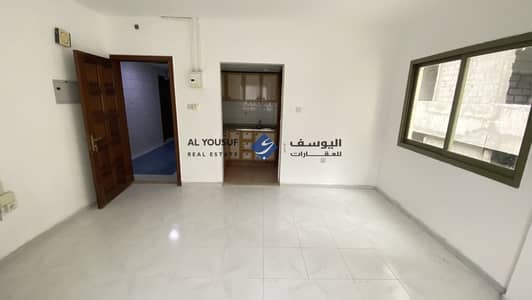 Studio for Rent in Al Mahatah, Sharjah - Studio | No broker | with 1 month free | 608