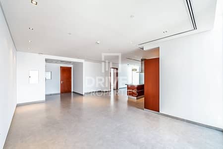 شقة 2 غرفة نوم للايجار في شارع الشيخ زايد، دبي - شقة في برج المتاهة شارع الشيخ زايد 2 غرف 175000 درهم - 6200410