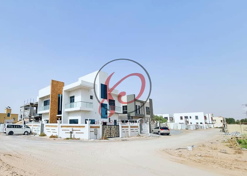 Corner Plot || Excellent Locality ||