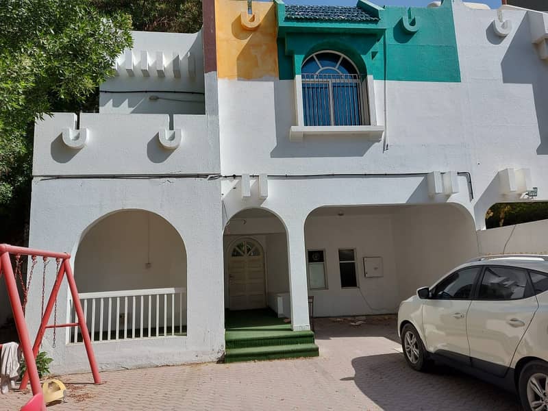 Spacious4 bedroom commercial villa for rent in al Rumaila Ajman rent 90k