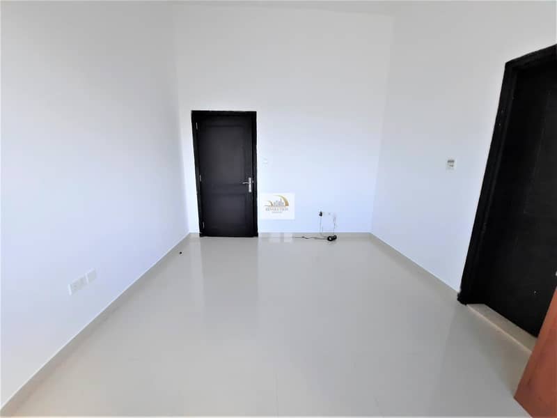 Квартира в Халифа Сити, 23000 AED - 6201445