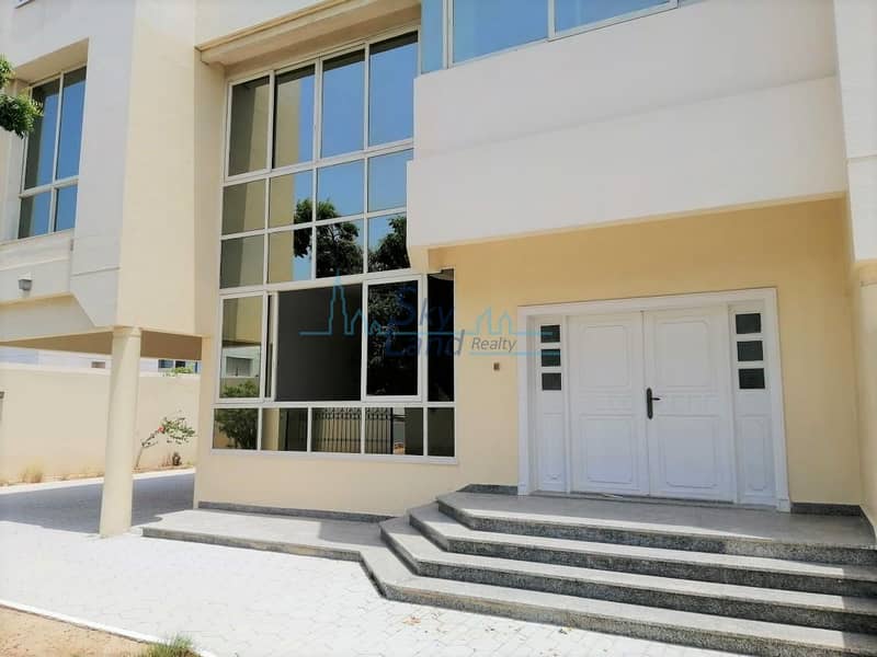 Bright and Spacious 4BR+Maid | Private Pool/Garden