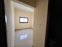 شقة في السلمة 1 غرف 16000 درهم - 6202657