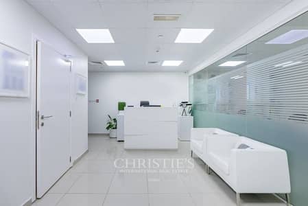 Office for Sale in Jumeirah Lake Towers (JLT), Dubai - Furnished | Large Layout | Next To Metro