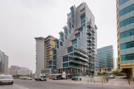 مبنى سكني  للبيع في برشا هايتس (تيكوم)، دبي - مبنى سكني في بوتيك 7 للشقق الفندقية برشا هايتس (تيكوم) 140000000 درهم - 6154166