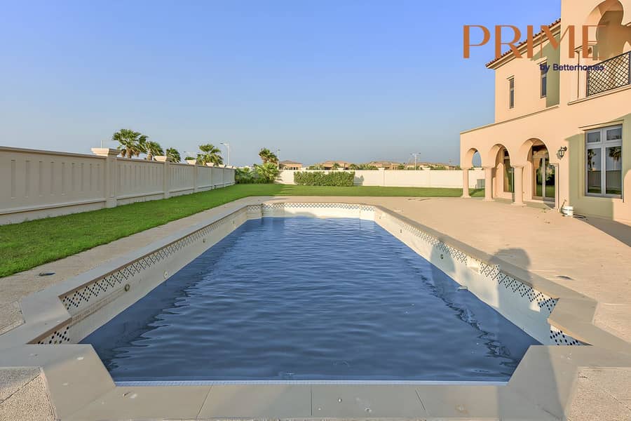 Massive Plot | 5BR Villa Arabian Style | Sea View