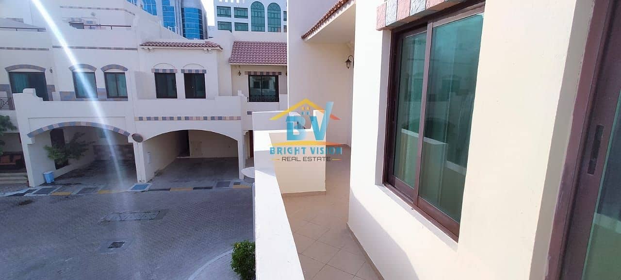 Вилла в Аль Халидия, 4 cпальни, 155000 AED - 6128077