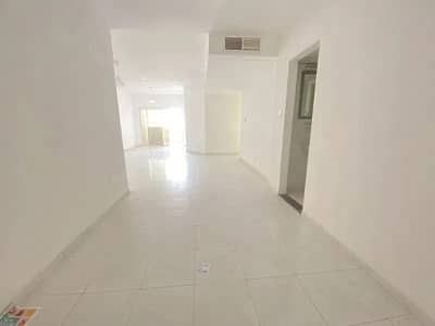 2 Bedroom Apartment for Rent in Al Qasimia, Sharjah - LIMITED OFFER//CHILLER FREE/ HUGE 2BHK ONLY 31K WITH 6CHQ+BALCONY+NICE LOCATION CLOSE TO BANK STREET