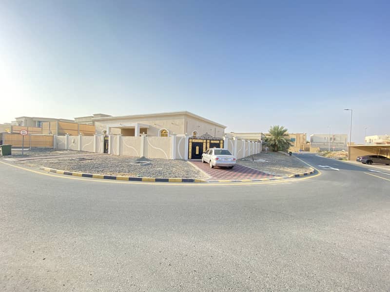 Ground floor villa for rent in Ajman, Al Hamidiya area, excellent location,