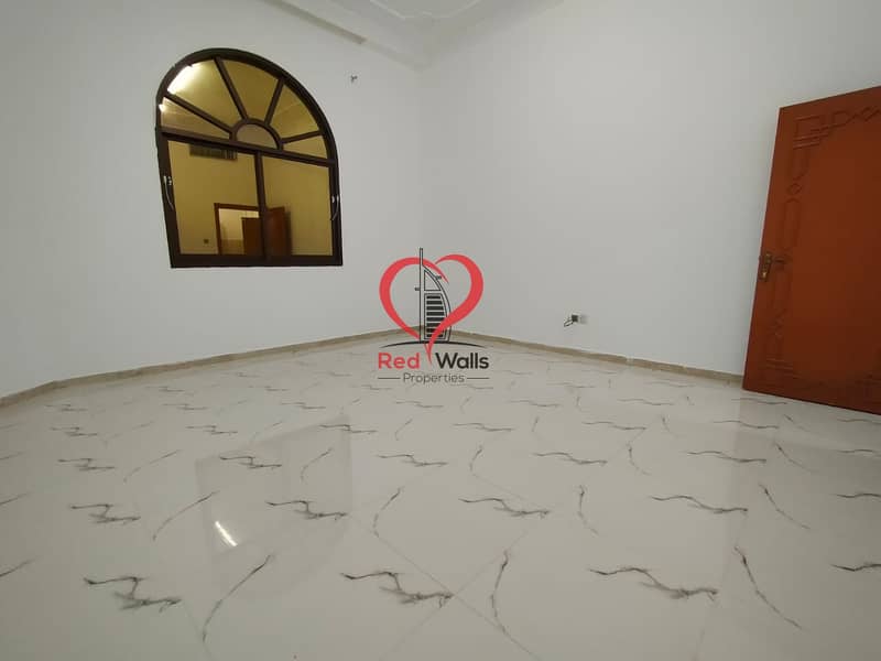 Studio Apartment In Villa Opp Madinat Zayed Mall 2800/- Monthly Including Water, Electricity And Maintenance