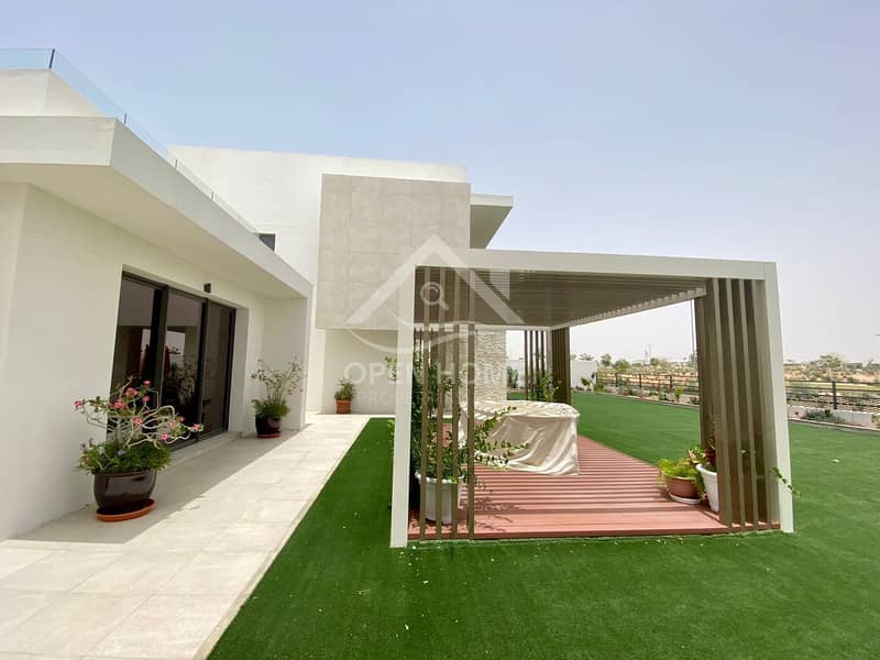 Luxurious Villa | Amazing 5 BHK | Big Plot