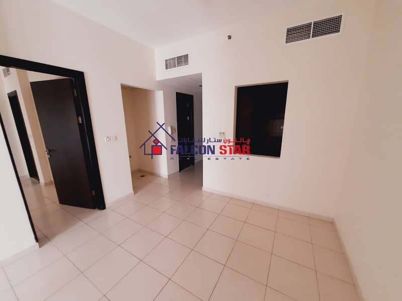 SPACIOUS ONE BEDROOM plus LAUNDRY | CBD BUILDING