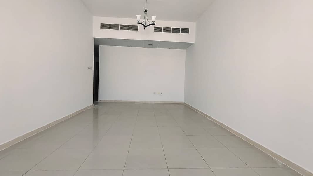(FRONT TO POND PARK ) SPACIOUS 2 BHK WITH 3 BATHS BALCONY AND WITH ALL FACILITIES ONLY 48K