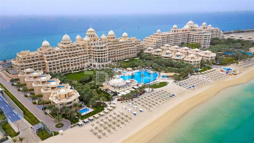 位于朱美拉棕榈岛，新月城，迪拜棕榈岛莱佛士酒店 3 卧室的顶楼公寓 55600000 AED - 6213423