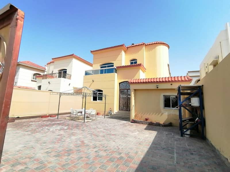 Divided villa for rent in Ajman, Al Mowaihat area 2, Qar Street