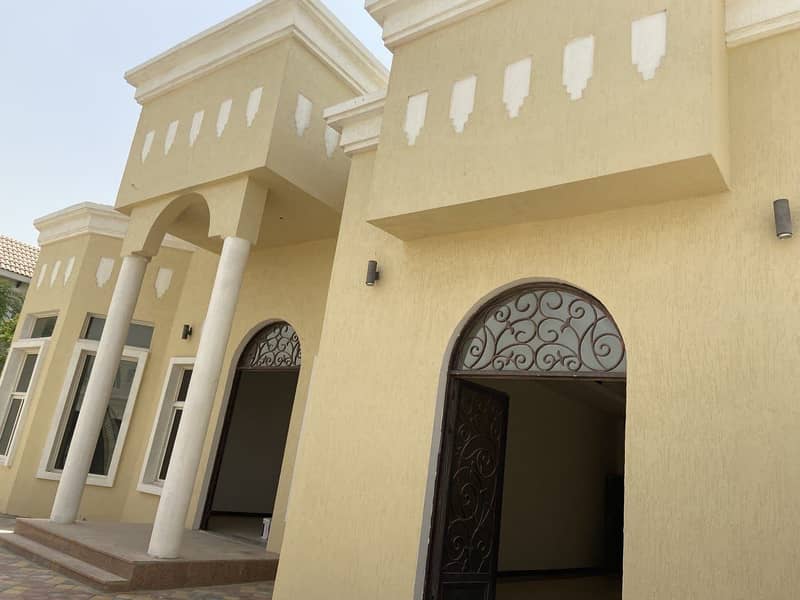 Villa for sale in Sharjah Al Hoshi area Close to Al Nouf \ new first inhabitant