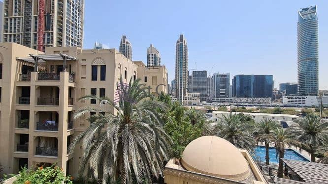 位于迪拜市中心，老城区，燕舒公寓，燕舒8号楼 3 卧室的公寓 215000 AED - 6215460