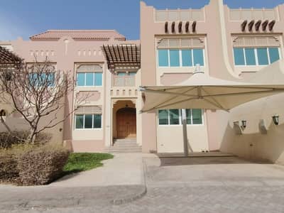6 Bedroom Villa for Rent in Khalifa City A, Abu Dhabi - 6 Bedroom Villa + Maid Room + Laundry Room + Balcony
