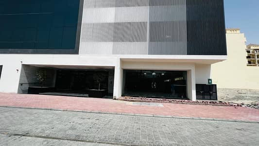 Shop for Rent in Jumeirah Village Circle (JVC), Dubai - EXTRAVAGANT SPACE| BRAND NEW BUILDING| ONLY FOR MARTS|