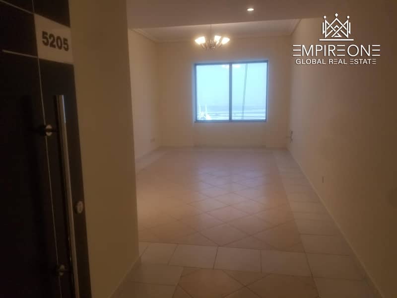 شقة في شارع الشيخ زايد 3 غرف 98000 درهم 6216198 شقة في شارع الشيخ زايد 3 غرف 98000 درهم 6216198