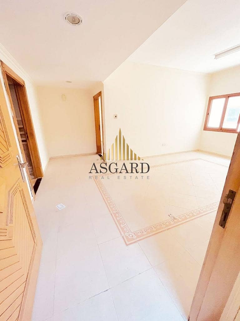 شقة في الرقة ديرة 1 غرف 49999 درهم 6216420