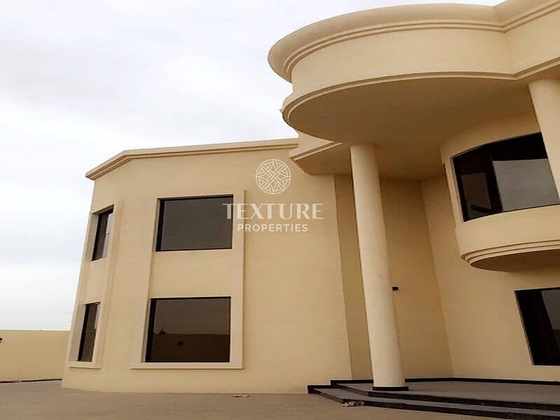 Private Garden | Laundry | Store and Maid Rooms | 2 Majlis