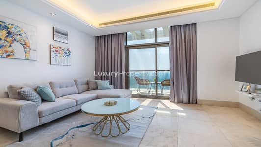 2 Bedroom Apartment for Rent in Palm Jumeirah, Dubai - Sea View | Maids Room | Ready to Move in