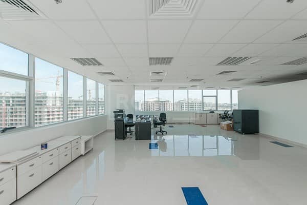 Spacious Fully Fitted Office in Silicon Oasis