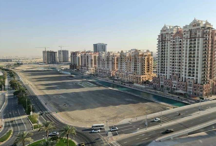شقة في برج هيرا مدينة دبي الرياضية 2 غرف 63000 درهم - 5807603