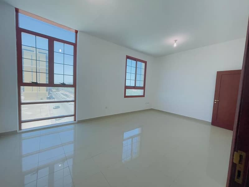 Квартира в Аль Мурор, 3 cпальни, 70000 AED - 4811172