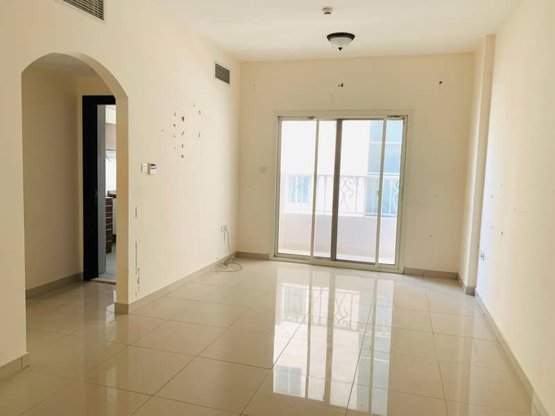 Limited time offer one month free Spacious 2bhk in 28k with parking