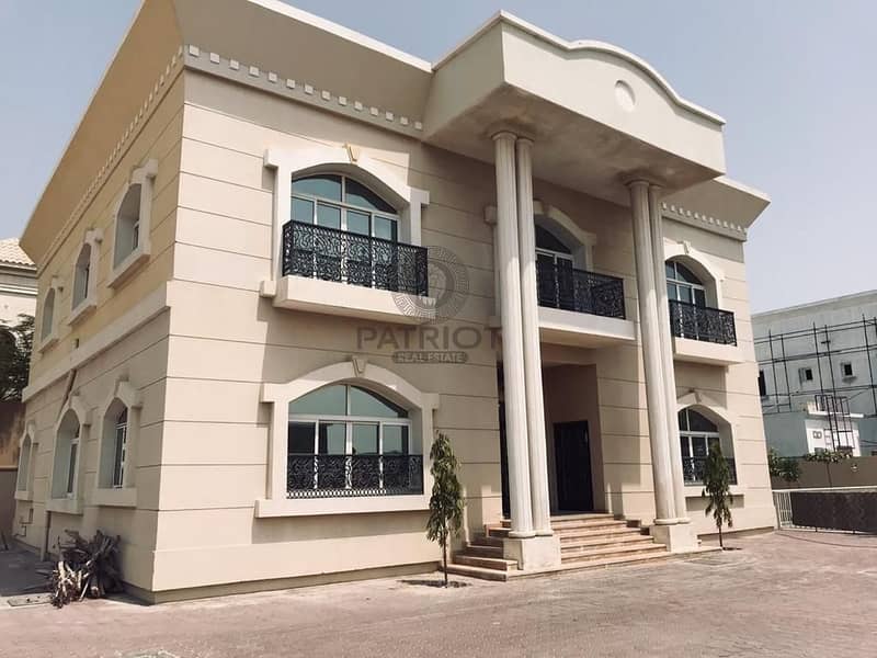 INDEPENDENT WELL MAINTAINED 5 BR WITH MAIDS ROOM VILLA JUST 249,999