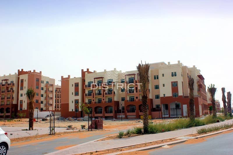 Terraced 2BR Apartment iin Al Ghadeer