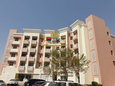 One Bedroom With Balcony Call # 0 5 0 7 6 5 0 8 1 5