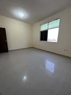 Spacious 1bhk With Separate Big Kitchen Apartment Available In Villa For