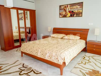 2 Bedroom Apartment for Sale in Dubai Marina, Dubai - Furnished | Sea and Palm View |Spacious Unit