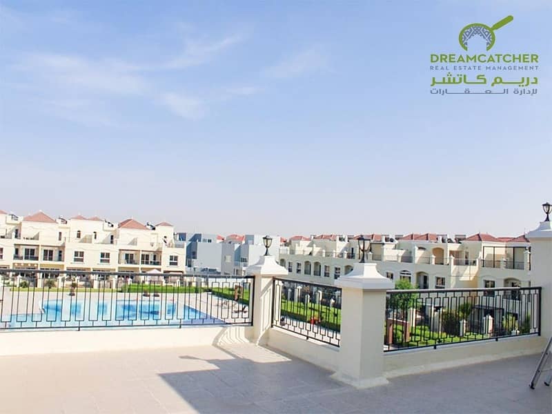 BY THE POOL|BAYTI VILLA 4BR FOR RENT