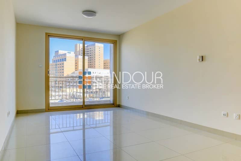 Ready to Move in Spacious 1 B Apartment for Sale in JVC