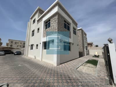 Studio for Rent in Khalifa City A, Abu Dhabi - Amazing huge studio with cover parking, free Wi-Fi