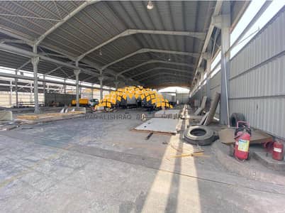 Factory for Rent in Al Sajaa Industrial, Sharjah - Factory With High Voltage Power 800 kw
