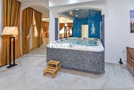 7 Bedroom Villa for Rent in Emirates Hills, Dubai - Stunning Lake Views | Large Plot | Fully Furnished