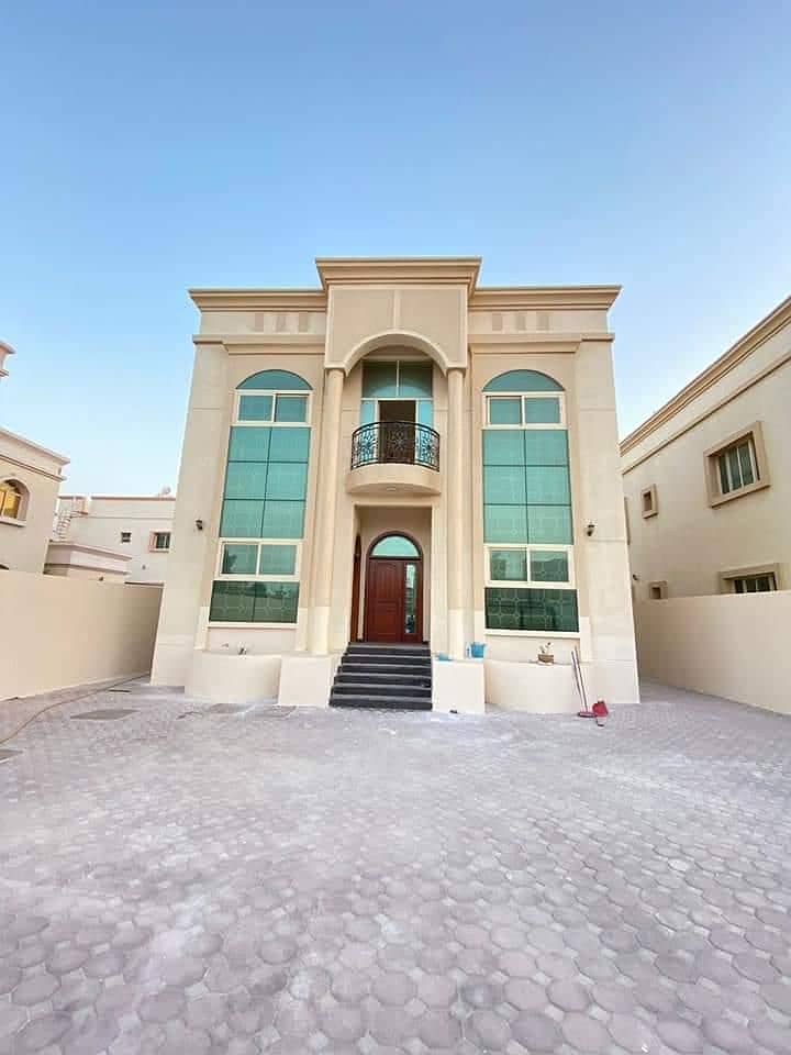GRAB THE OFFER VILLA AVAILBLE FO75,000/- AEDR RENT 5 MASTER BEDROOMS WITH MAJIS HALL IN AL RAWDA 2 YEARLY