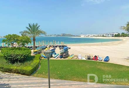 3 Bedroom Apartment for Rent in Palm Jumeirah, Dubai - Beach Access | Large Terrace | City View