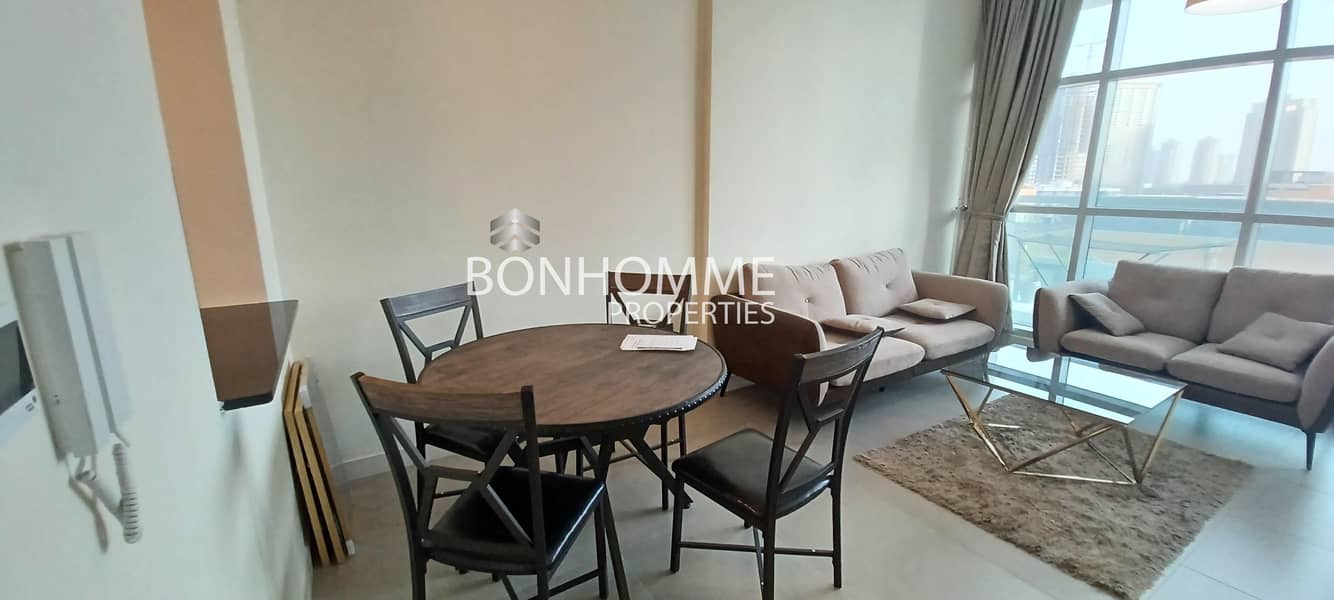 UNFURNISHED 1BHK| POOL VIEW| EXCELLENT QUALITY|