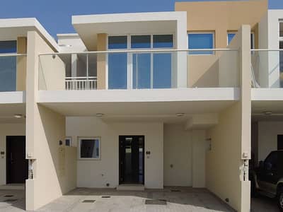 3 Bedroom Villa for Sale in DAMAC Hills 2 (Akoya by DAMAC), Dubai - Tenanted | Bright & Spacious | 2 Balcony