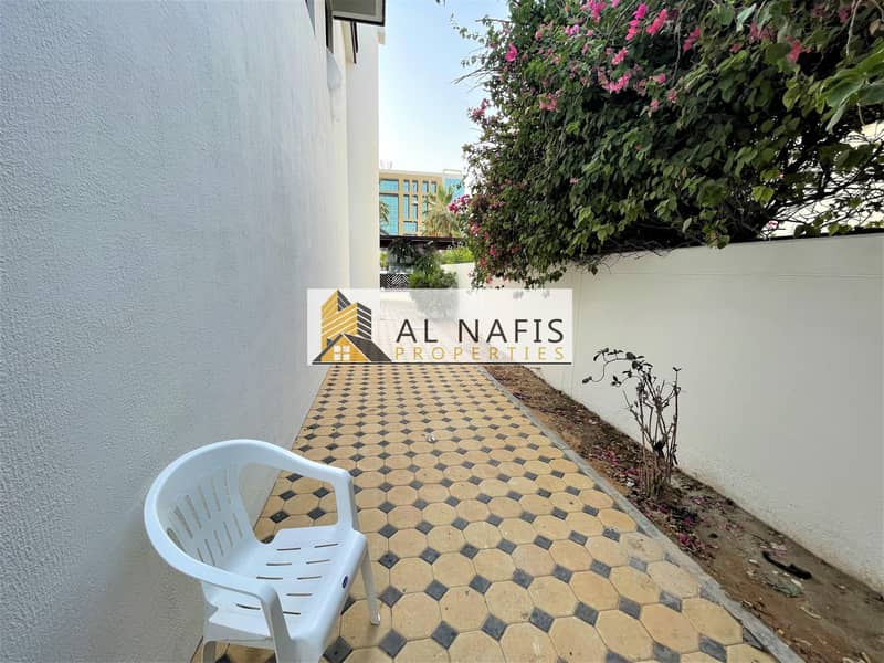 غرف للايجار في دبي ديرة